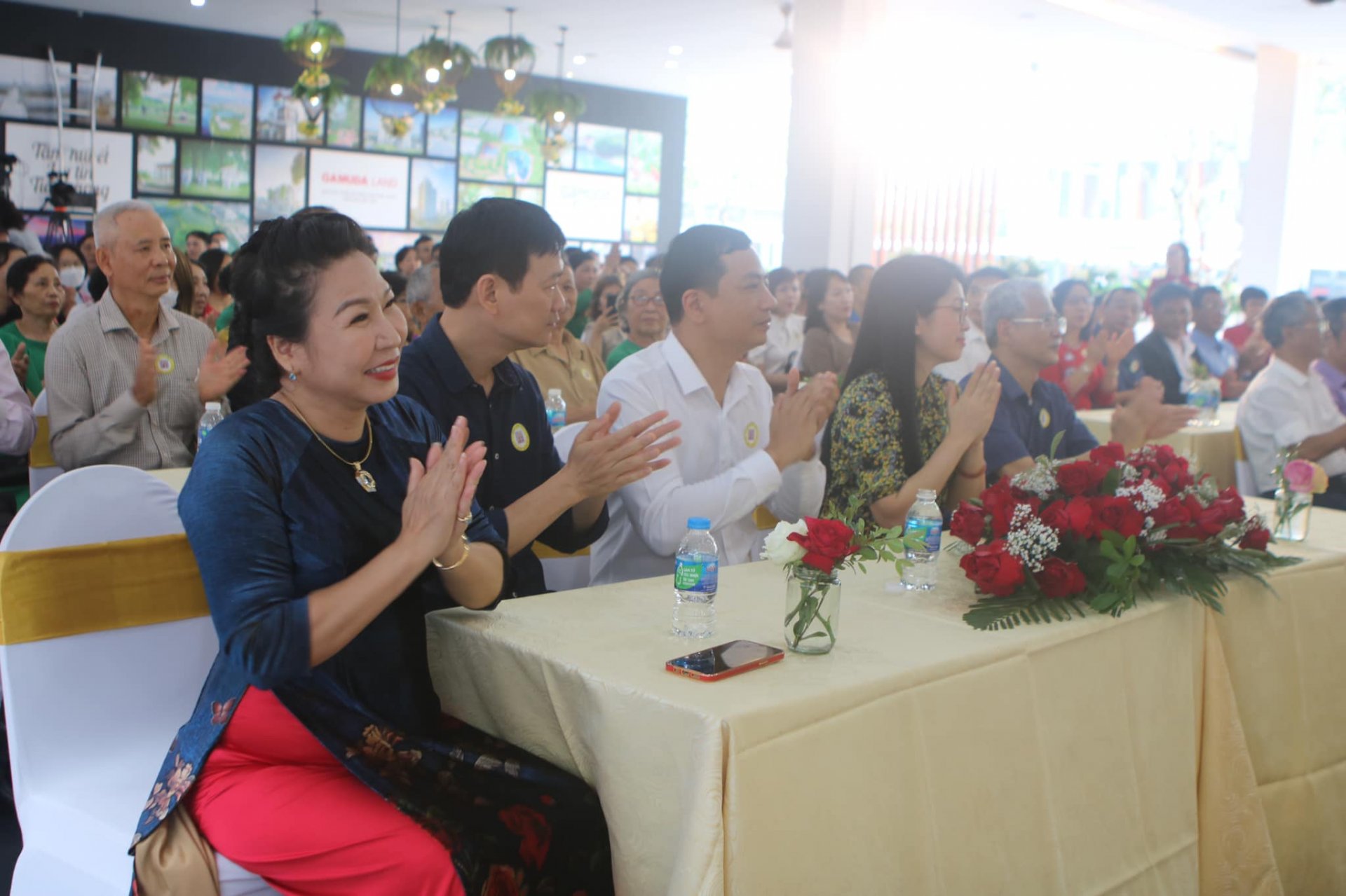 Sự kiện Giới Thiệu Sách: anh Lạc Luận II-Chuyện Chi Đây-Tâm Tông Và Trò Chơi Trí Tuệ- Ra Mắt Câu Lạc Bộ Những Người Yêu Thích Sách Của Tác Giả Lý Tứ-24/04/2022
