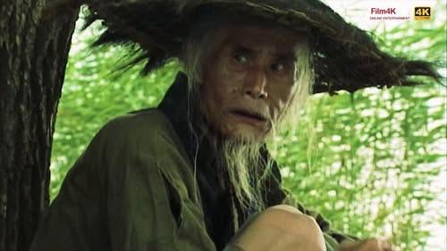 (38) CHUYỆN BÊN LỀ